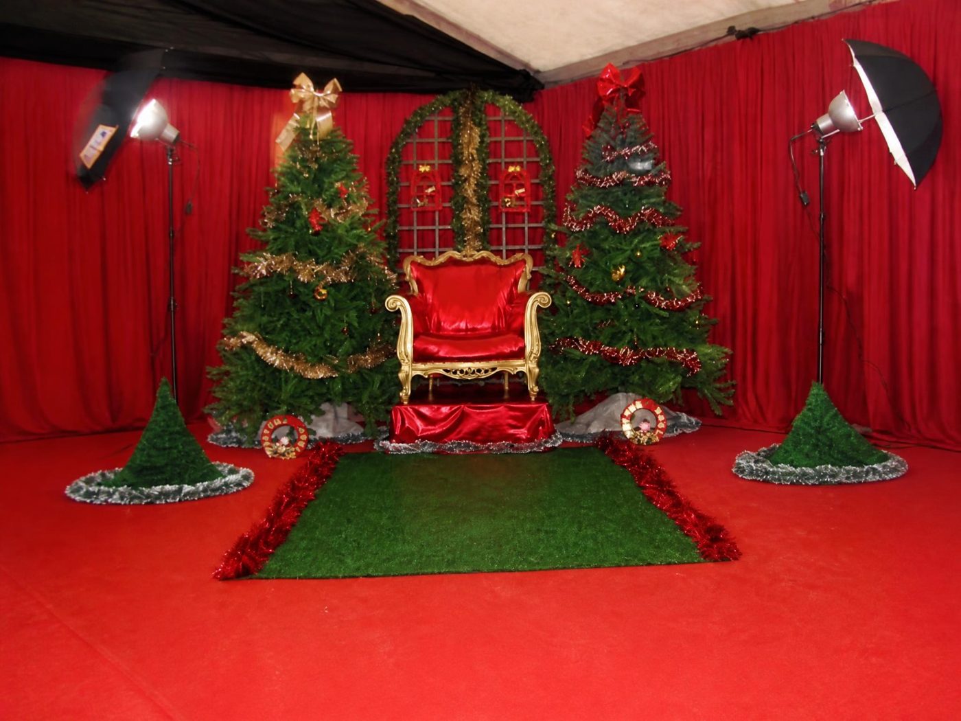Animations-Spectacles_Décor Scène de Noël