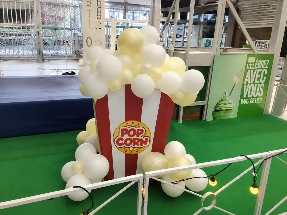 Pot de pop-corn géant — location de décor événementiel en Suisse romande