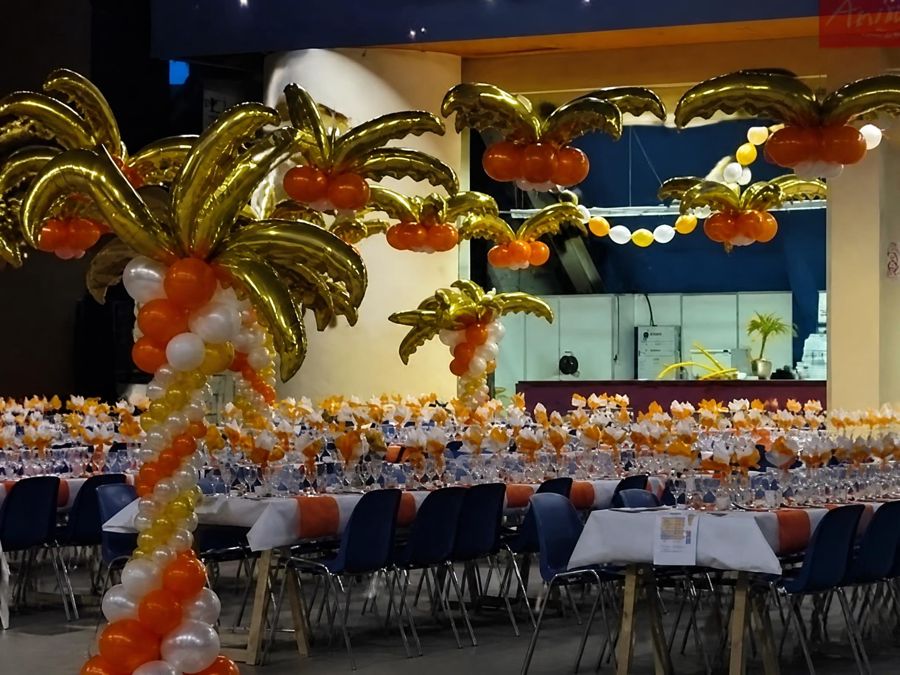 Décoration enfants avec ballons et espaces de jeux